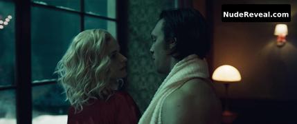 AGNIESZKA GROCHOWSKA nude in How I Fell in Love with a Gangster