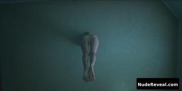LEE ZOO-YOUNG nude in The 8 Show