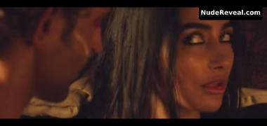 POOJA HEGDE nude in Mohenjo Daro