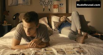 MARGOT BANCILHON nude in Les petits princes