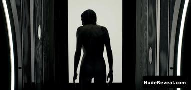 SHAILENE WOODLEY nude in Allegiant