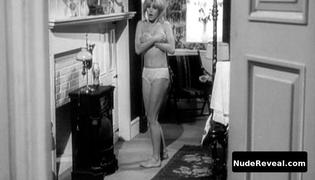 BRIGITTE BARDOT nude in Une ravissante idiote
