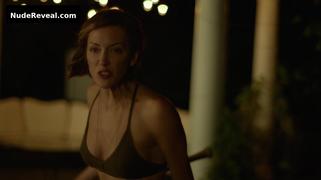 KATIE CASSIDY nude in Grace