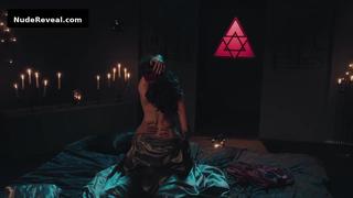 MANJARI PHADNIS nude in Fuh se Fantasy