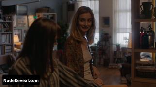 CAITLIN FITZGERALD nude in Sweetbitter