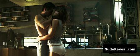 KATE BECKINSALE nude in Total Recall