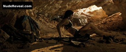 MATILDA ANNA INGRID LUTZ nude in Revenge