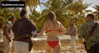 TORI ANDERSON nude in La Basse cour