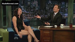LAUREN GRAHAM nude in Late Night with Jimmy Fallon