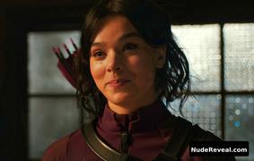 HAILEE STEINFELD nude in The Marvels