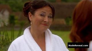 SIA BERKELEY nude in Skins