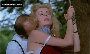 CATHERINE DENEUVE nude in Belle de jour