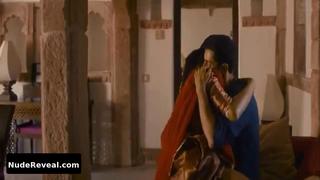 FREIDA PINTO nude in Trishna
