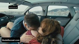 VICA KEREKES nude in Muzi v nadeji