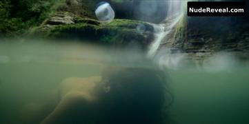 VERONICA ECHEGUI nude in Intimacy