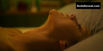 ESTER EXPOSITO nude in Elite