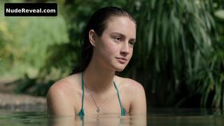 GRACE VAN PATTEN nude in Nine Perfect Strangers