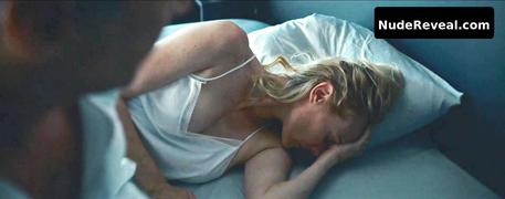 DIANE KRUGER nude in Visions