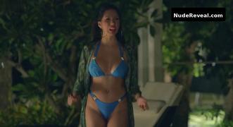 ROXANNE BARCELO nude in Abay Babes