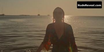 SOPHIE TURNER nude in Joan