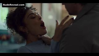 JULIANA PAES nude in Desperate Lies