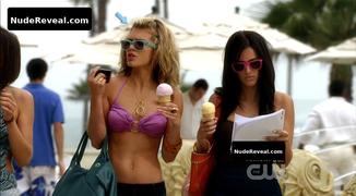 ANNALYNNE MCCORD nude in 90210
