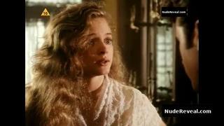 HEATHER GRAHAM nude in Shout