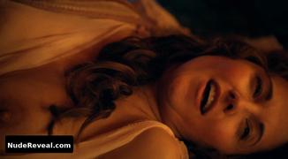 LUCY LAWLESS nude in Spartacus: Gods of the Arena