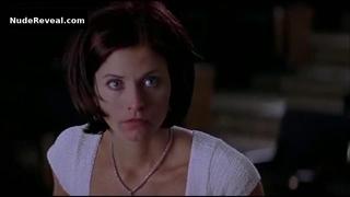 COURTENEY COX nude in Scream 2