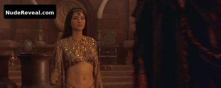 KELLY HU nude in The Scorpion King