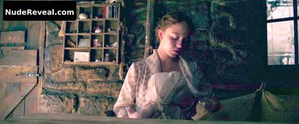 SYDNEY SWEENEY nude in Eden