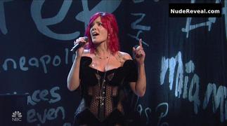 HALSEY nude in Saturday Night Live