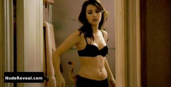 EMMA ROBERTS nude in Twelve