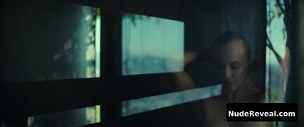 AMIRA CASAR nude in Visions
