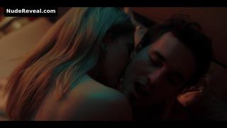 DELFINA CHAVES nude in Maxima