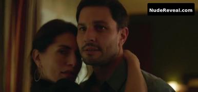 CATERINA MURINO nude in La maison d