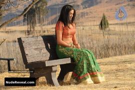 PRIYAMANI nude in Pravarakyudu