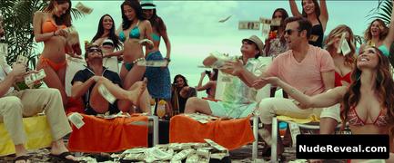 SASHA CASARES nude in Horrible Bosses 2