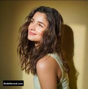 ALIA BHATT nude in Humpty Sharma Ki Dulhania