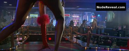 VIVICA A. FOX nude in Independence Day