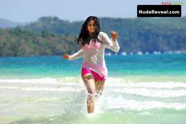 PRIYAMANI nude in Golimar