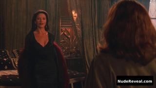 CATHERINE ZETA-JONES nude in The Haunting