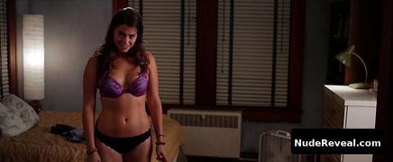 LORENZA IZZO nude in Sex Ed