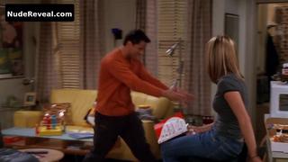 JENNIFER ANISTON nude in Friends
