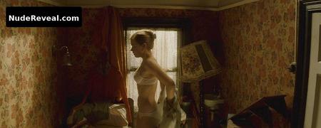 AMY ADAMS nude in Leap Year
