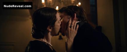 RACHEL WEISZ nude in My Cousin Rachel