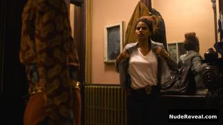 ZAZIE BEETZ nude in Full Circle