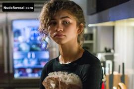ZENDAYA nude in Spider-Man: Homecoming