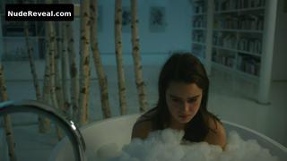 ROSABELL LAURENTI SELLERS nude in Spides
