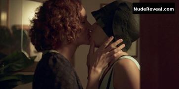 ANA FERNANDEZ nude in Cable Girls